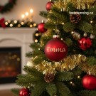 RØD JULEKULE MED PERSONLIG NAVN thumbnail