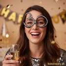 PYNTEBRILLER 30 ÅR thumbnail