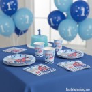 SERVIETTER OG PYNT TIL 1-ÅRSDAG (illustrasjonsbilde) thumbnail