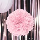 STOR LYSEROSA POM POM (illustrasjonsbilde) thumbnail
