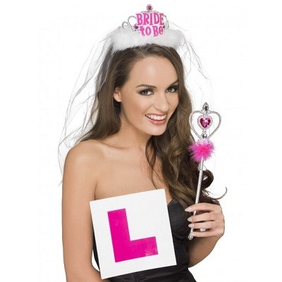 BRIDE TO BE ACCESSORY SET