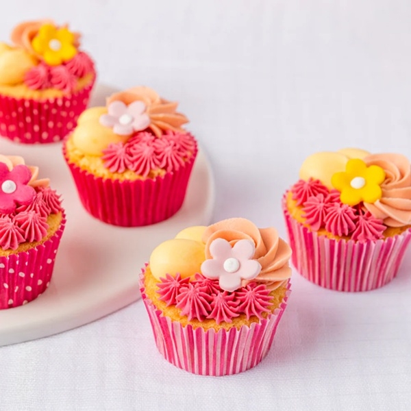 ROSA CUPCAKE FORMER (illustrasjonsbilde)