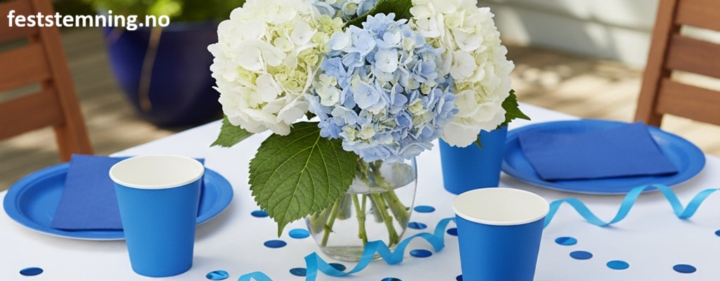 BLÅ PYNT OG BORDDEKKING